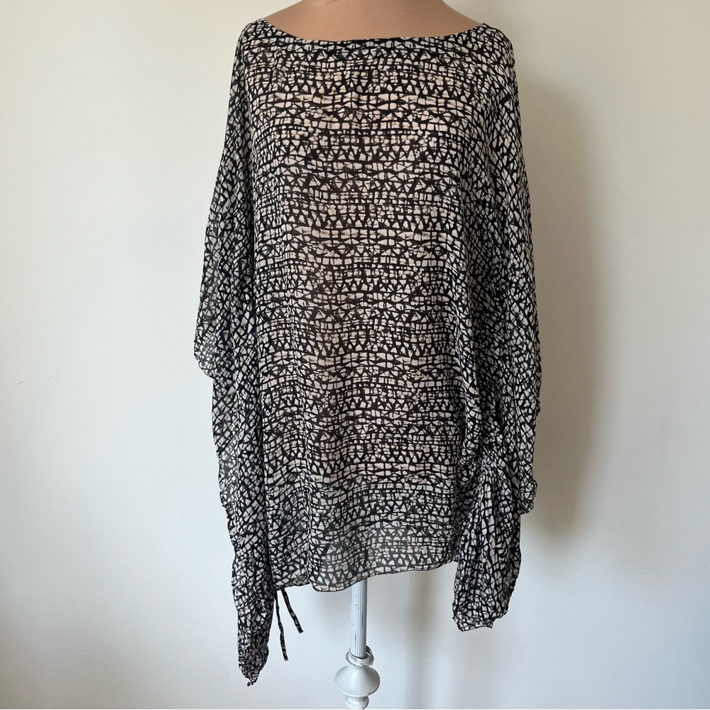 Tory Burch Silk Black White Patterned Tunic Kaftan Flowy Semi Sheer Top EUC XS/S
